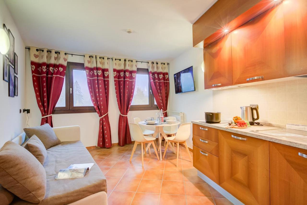 L' Aquila Campo Smith On The Ski Slopes - Happy Rentals Bardonecchia Exterior foto