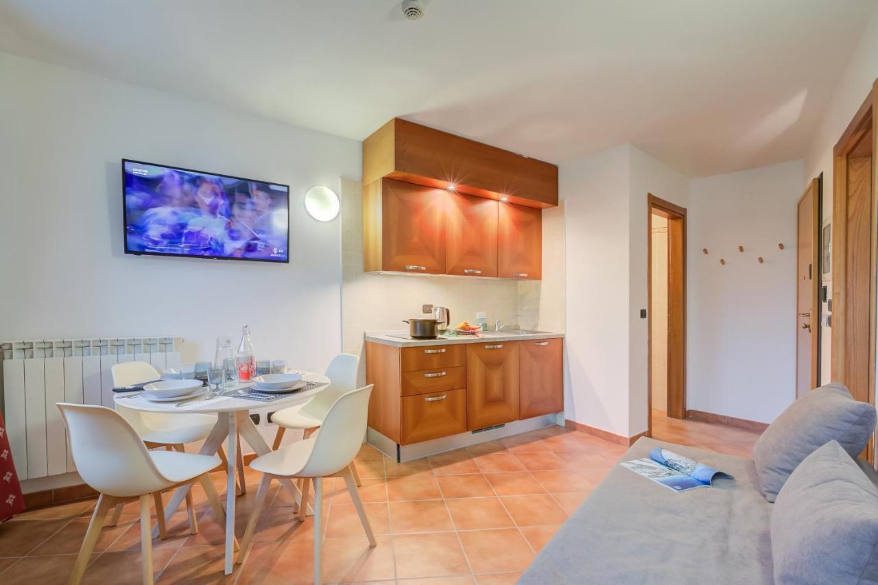 L' Aquila Campo Smith On The Ski Slopes - Happy Rentals Bardonecchia Exterior foto