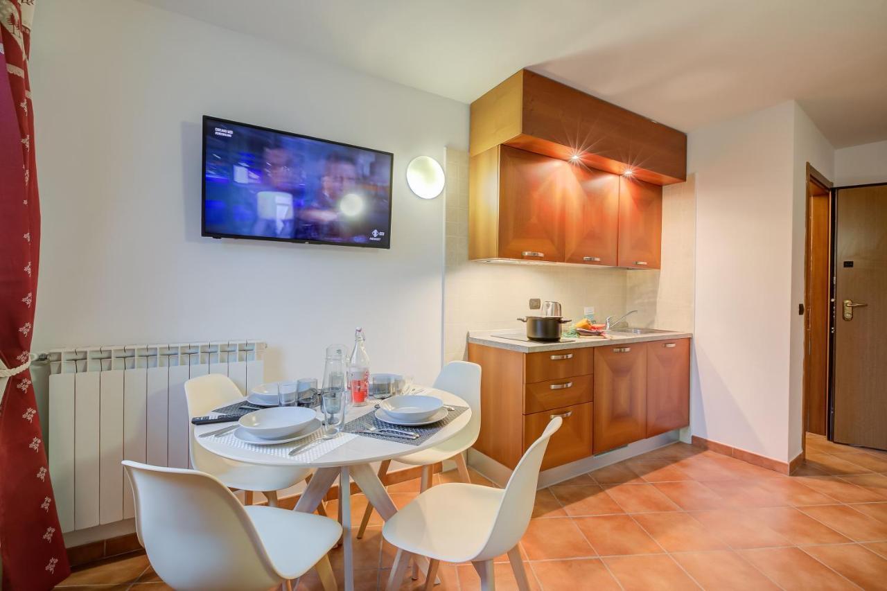 L' Aquila Campo Smith On The Ski Slopes - Happy Rentals Bardonecchia Exterior foto
